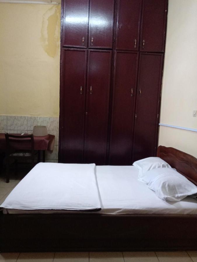 Bali Beau Sejour Hotel Douala Kültér fotó